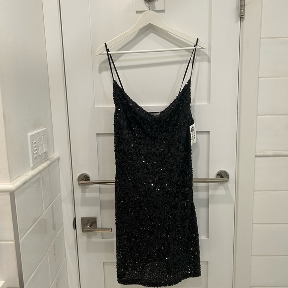 Sequin little black dress ladies size L New Years Eve NYE - Picture 2 of 8